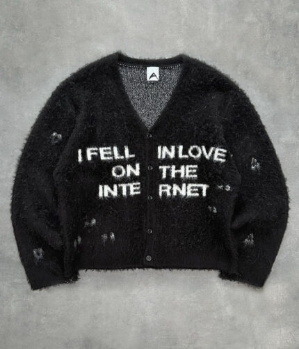 ARTIFICIAL FEVER "LOVE" CARDIGAN